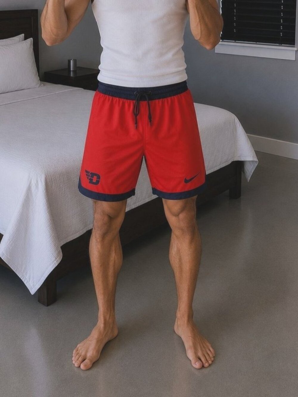 Dayton Flyers Nike Shorts Basketball Gym (Small Men’s)